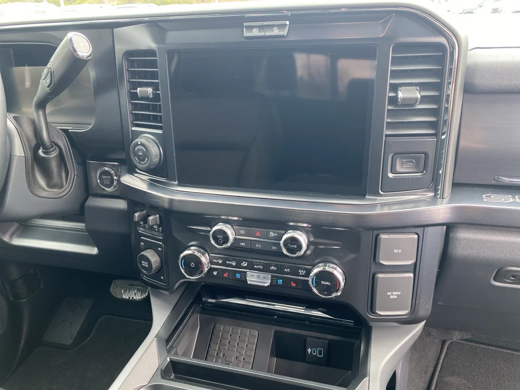 2026 Ford F-350 Super Duty Lariat - Photo 13