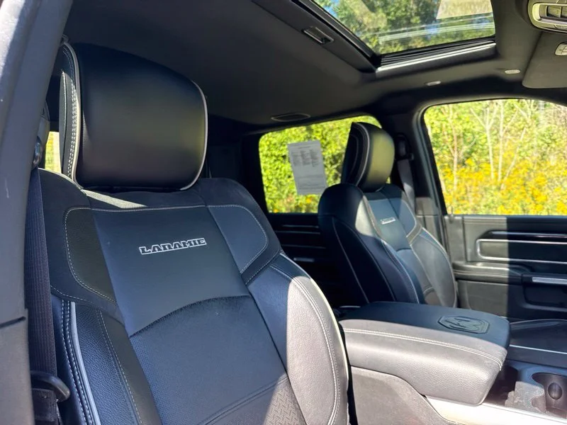 Used 2019 Black Ram Laramie image 15