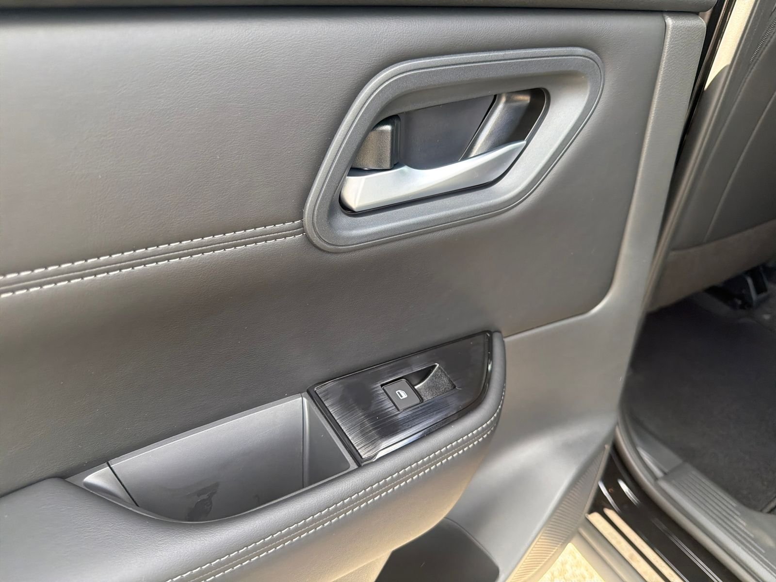 New 2026 Nissan Rogue SV 4D Sport Utility