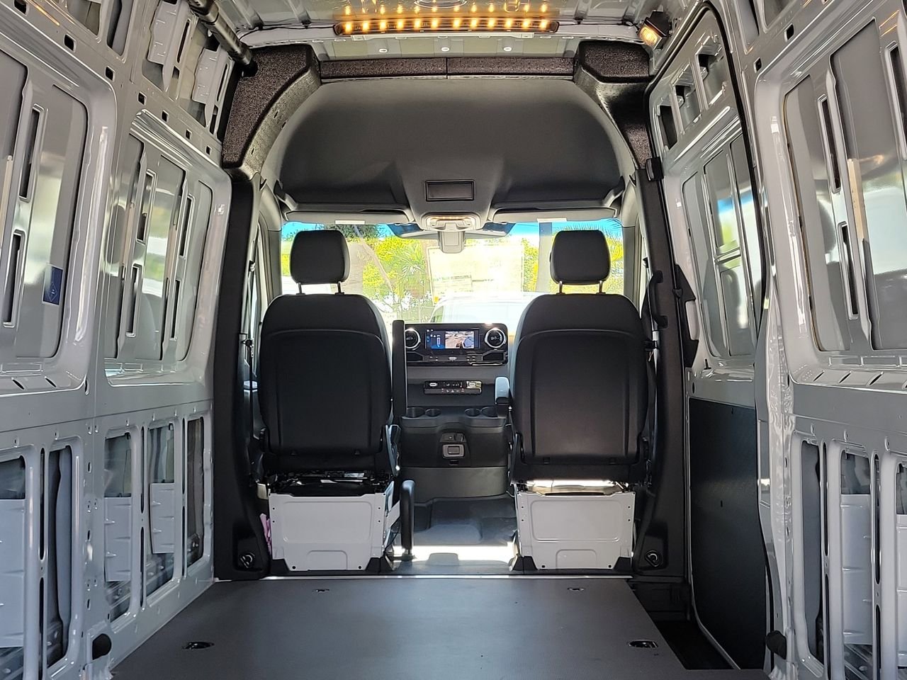 2025 Mercedes-Benz Sprinter Cargo Van Base - Photo 9