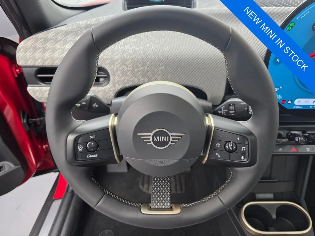 New 2026 Red MINI Signature Plus image 15