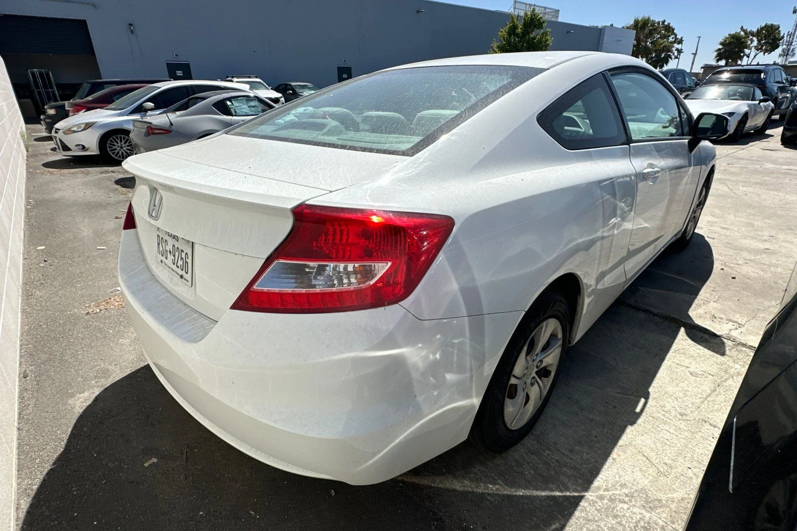 Used 2013  Honda LX image 5