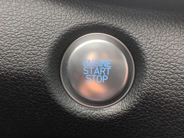 Certified Used 2023 Blue Hyundai SEL image 16