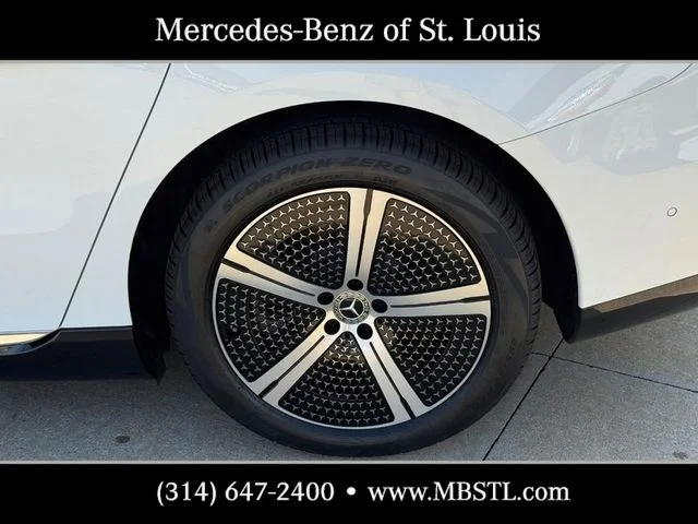 Certified Used 2024 White Mercedes-Benz 450 image 9
