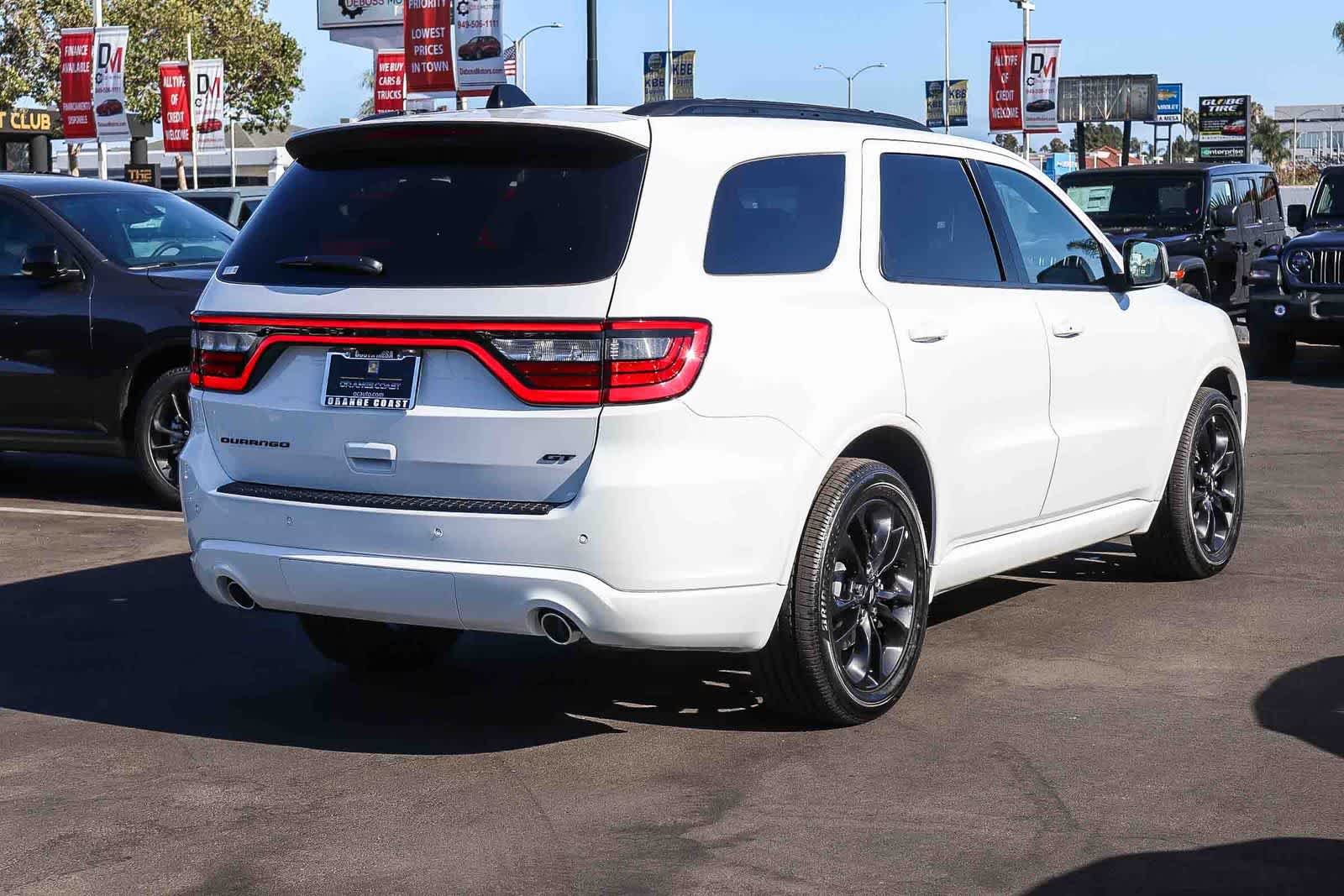 New 2026 White Knuckle Clear-Coat Exterior Paint Dodge GT image 4
