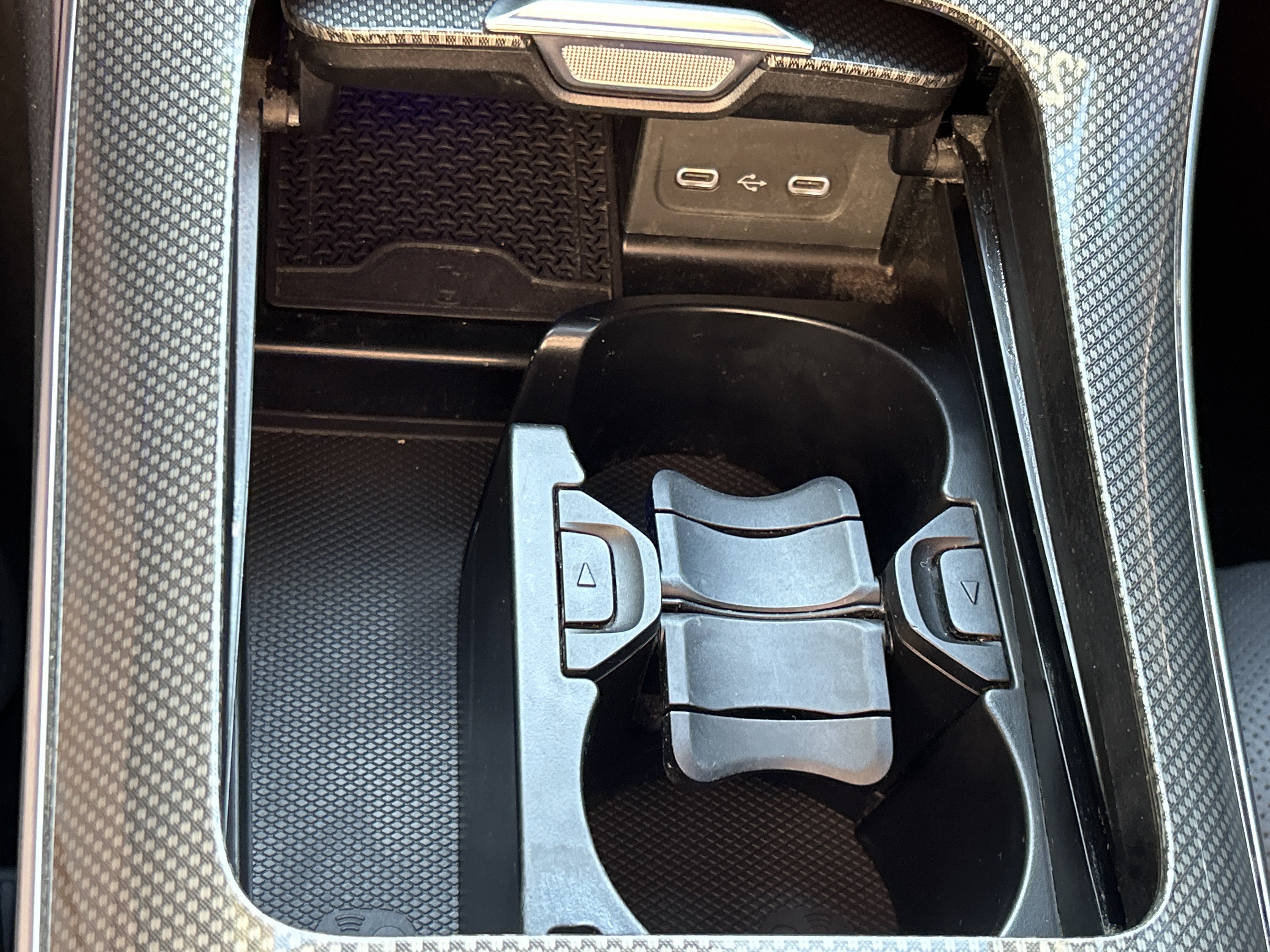 Certified Used 2025 Obsidian Black Metallic Mercedes-Benz AMG® CLE 53 4MATIC®+ Coupe image 34