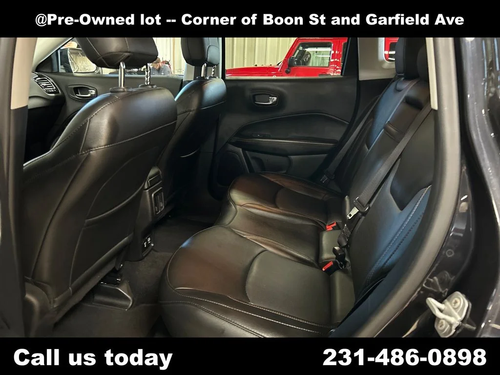 Used 2019 Black Jeep Limited image 21