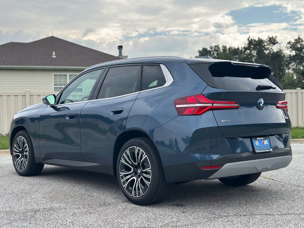 New 2026 Arctic Race Blue metallic BMW 30 xDrive image 5