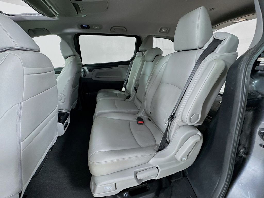 Certified Used 2018 Modern Steel Metallic Honda EX-L image 33