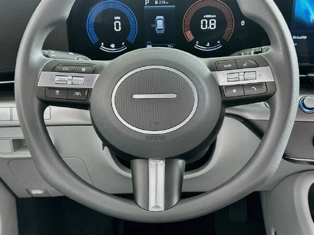New 2027 White Hyundai SE image 14