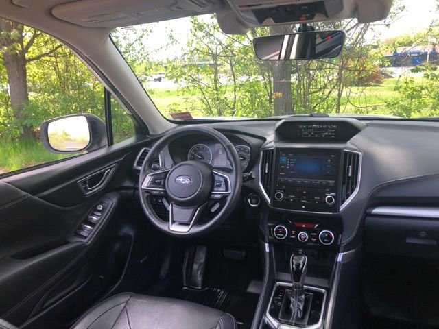 Used 2019 White Subaru Limited image 13