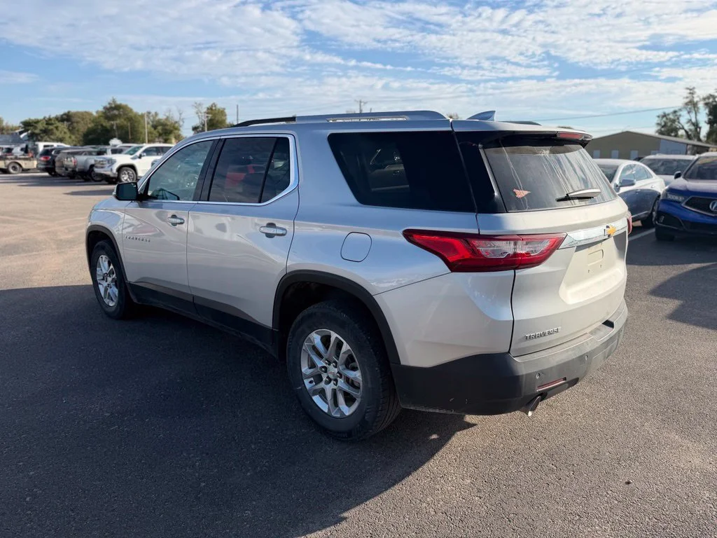 Used 2018 Silver Chevrolet LT image 5