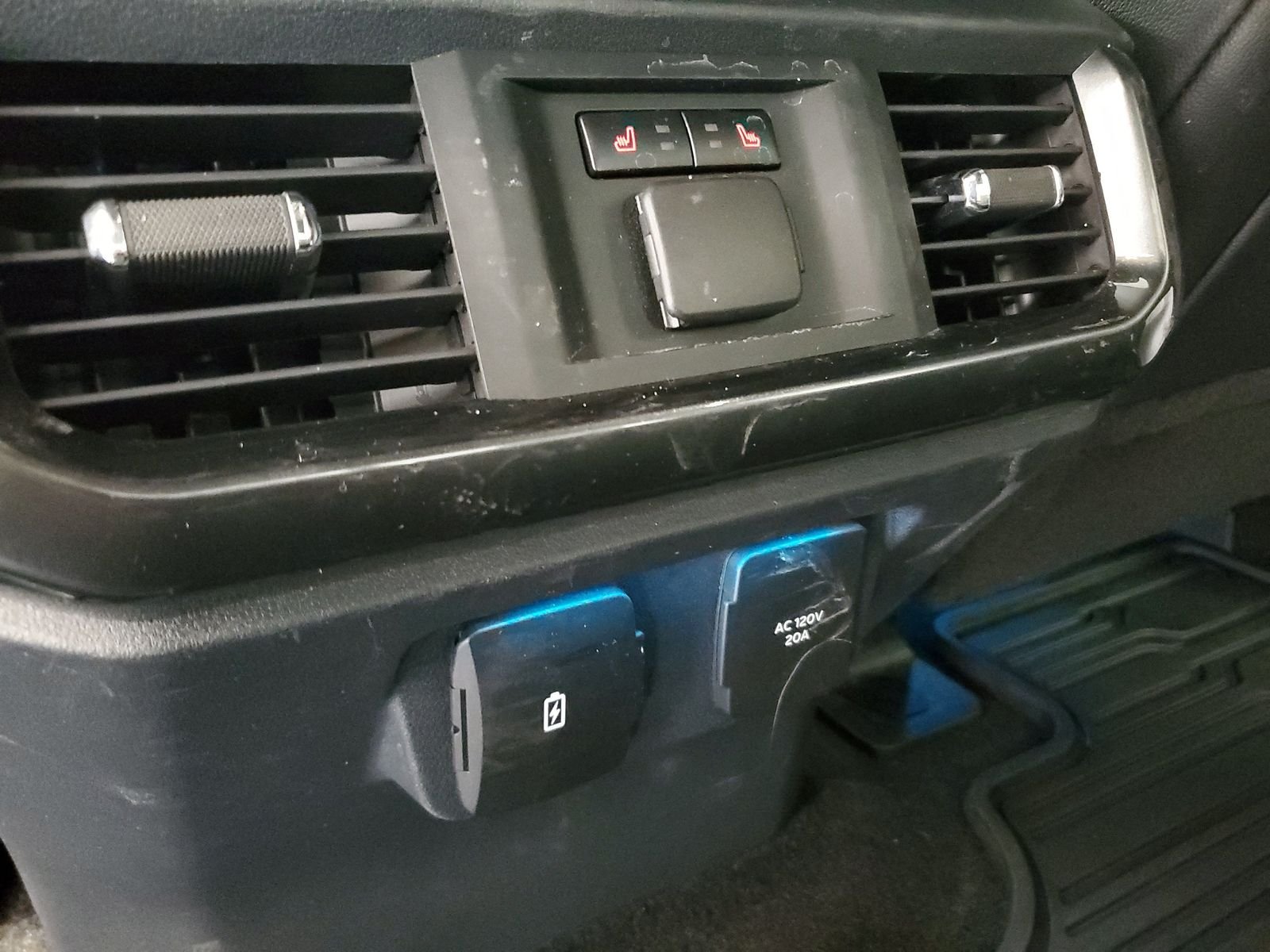 Certified Used 2021 Gray Ford Lariat image 10