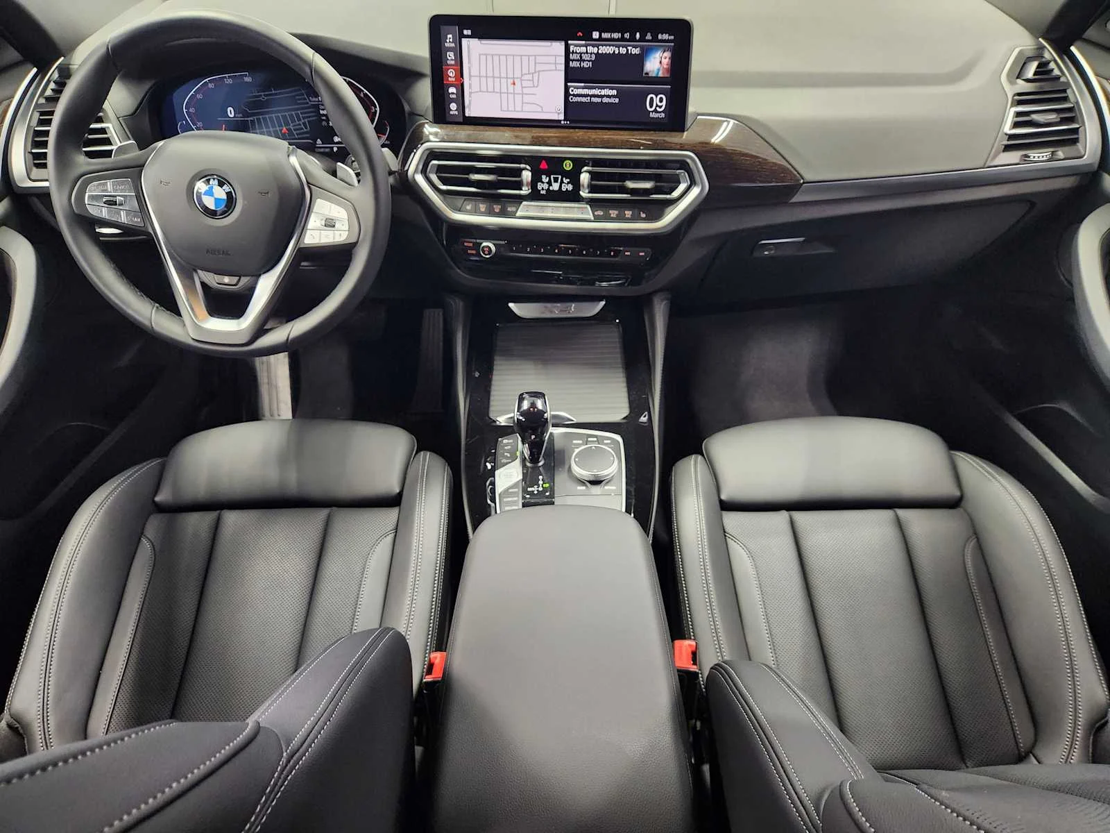 Certified Used 2025 Dark Graphite Metallic BMW xDrive30i image 17