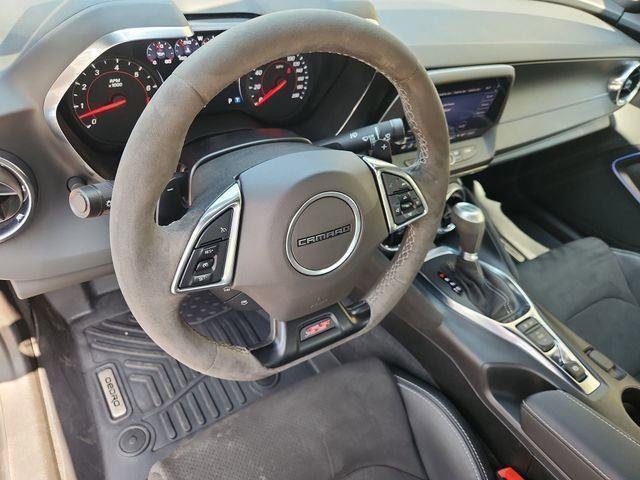 Used 2023 Sharkskin Metallic Chevrolet 1SS image 10