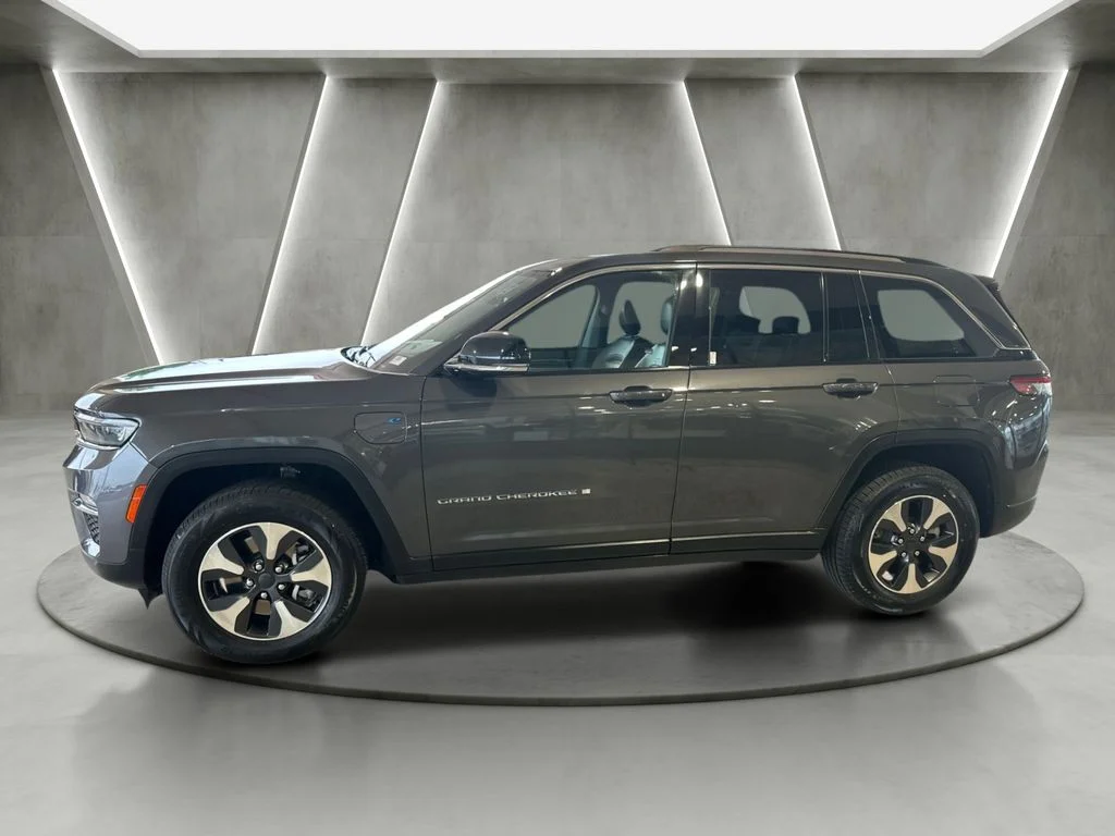 Used 2023 Gray Jeep 4xe image 6