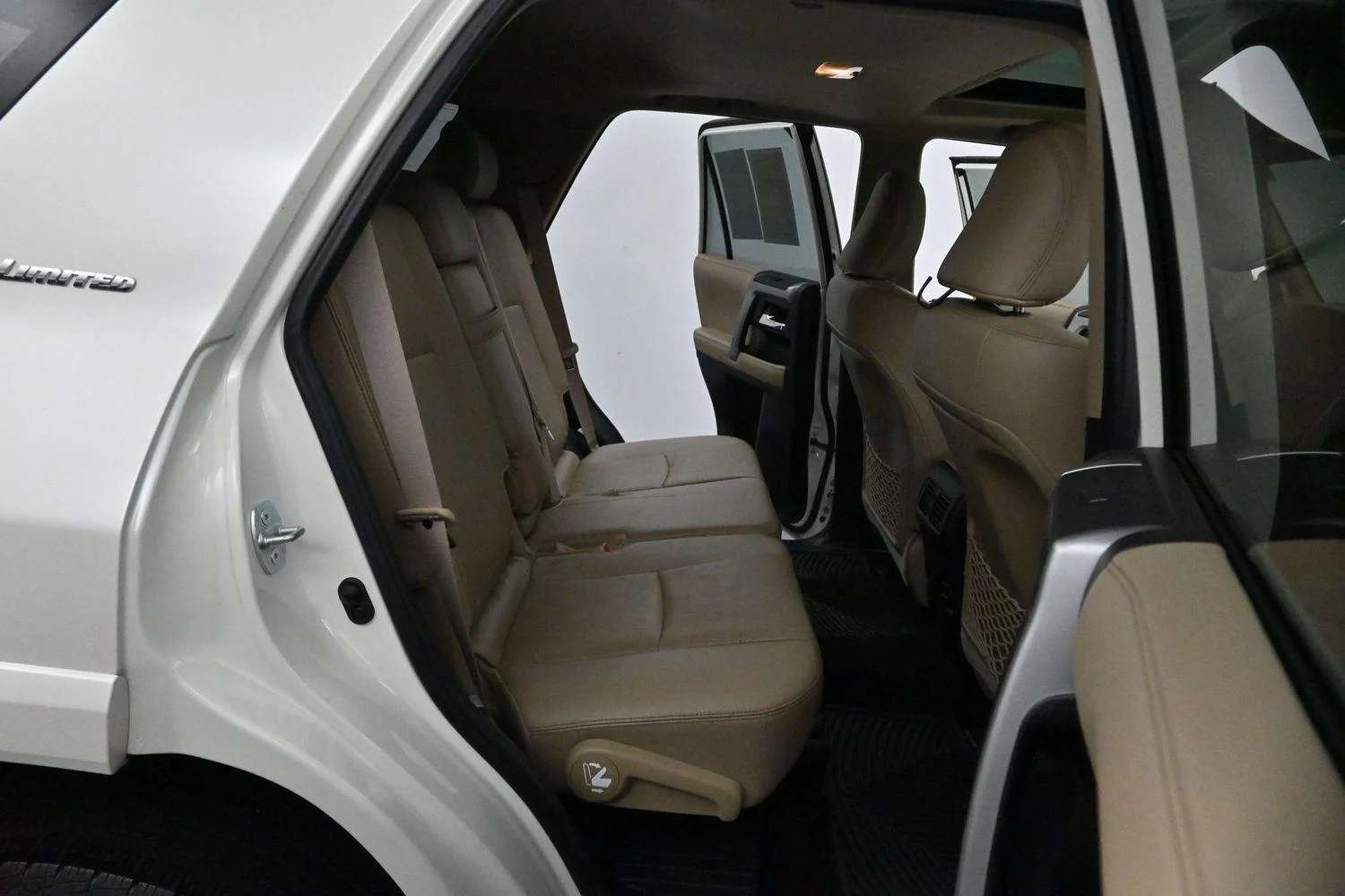 Used 2019 Blizzard Pearl Toyota Limited image 39