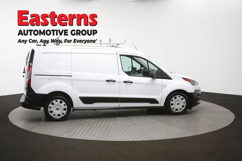 Used 2022 White Ford XL image 46