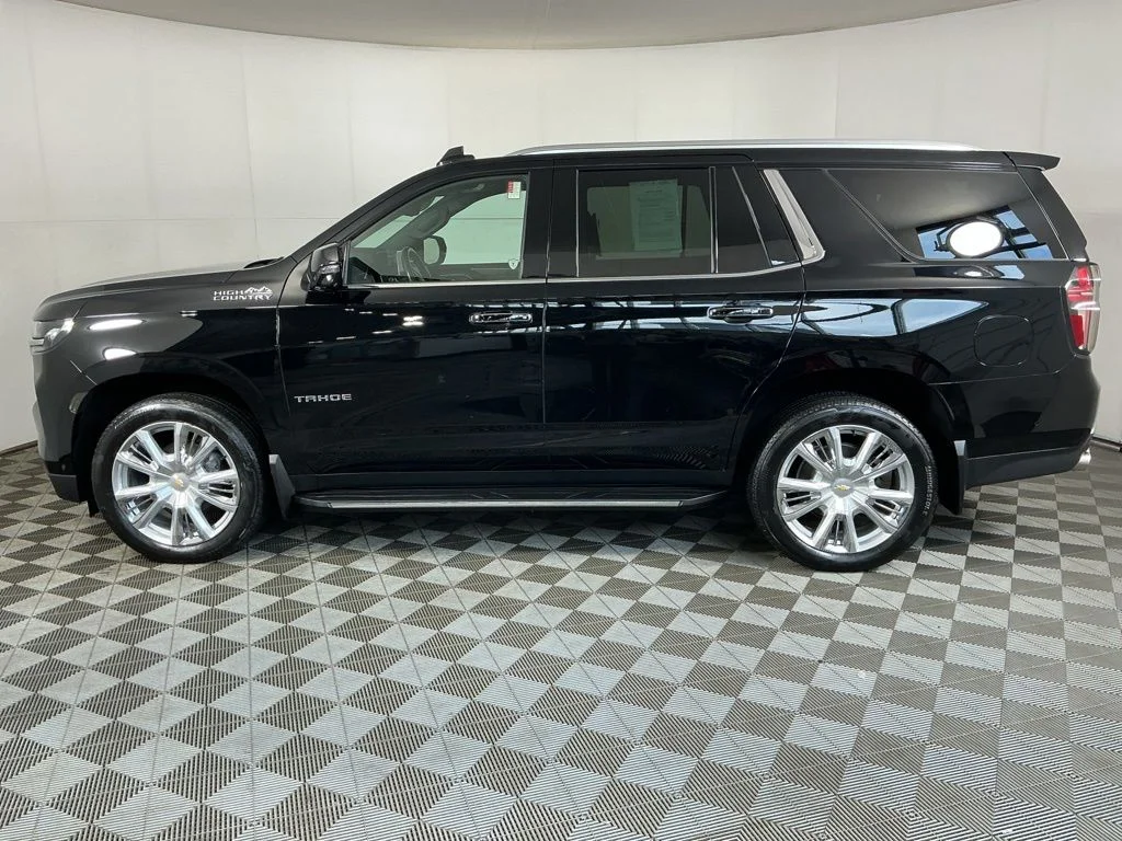 Used 2023 Black Chevrolet High Country image 5