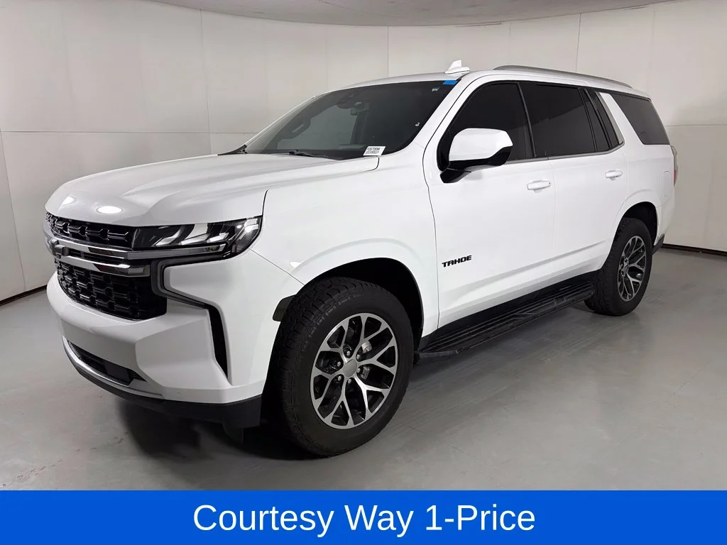 Used 2021 White Chevrolet LS image 5