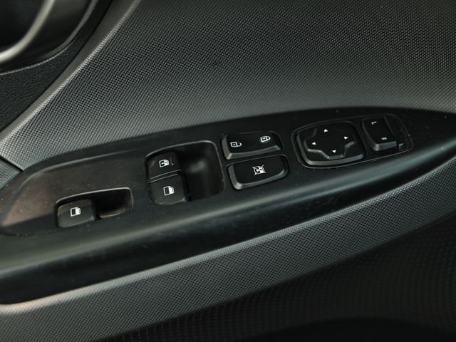 Used 2019 Chalk White Hyundai 2.0 Premium image 14
