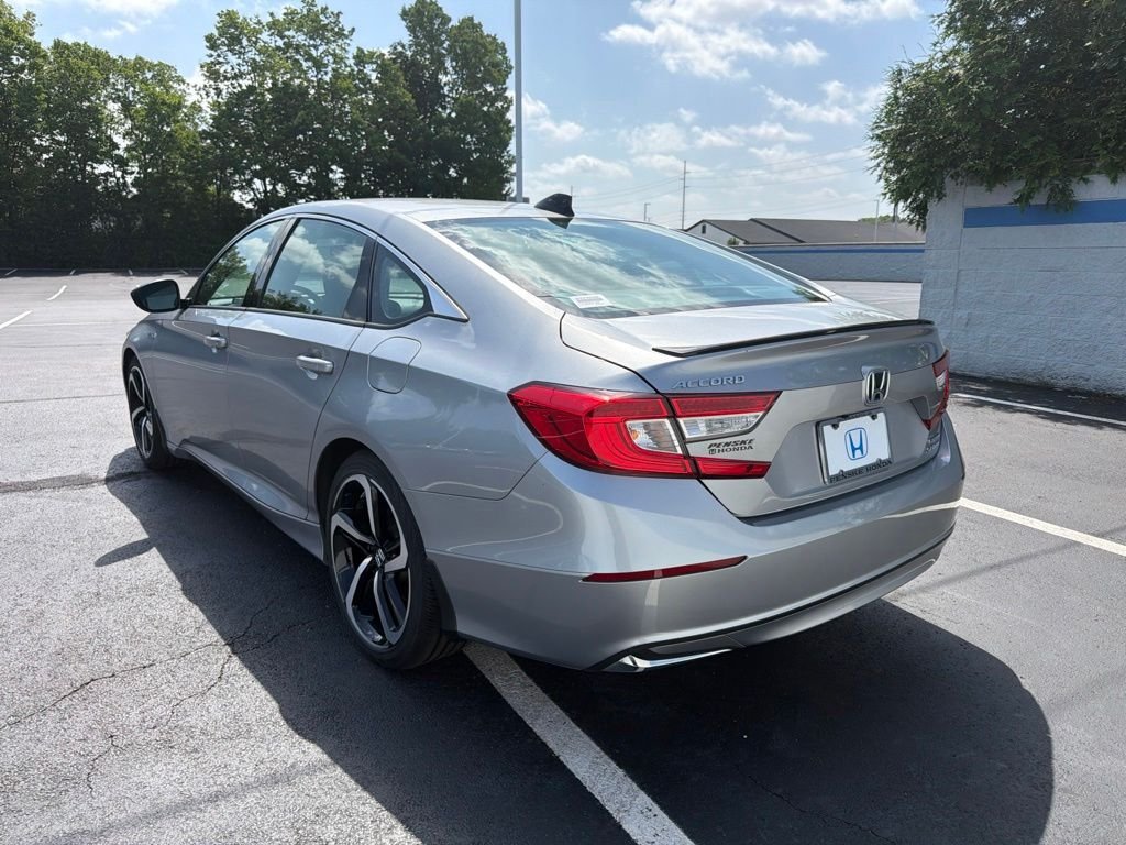 Certified Used 2022 Lunar Silver Metallic Honda Sport image 3