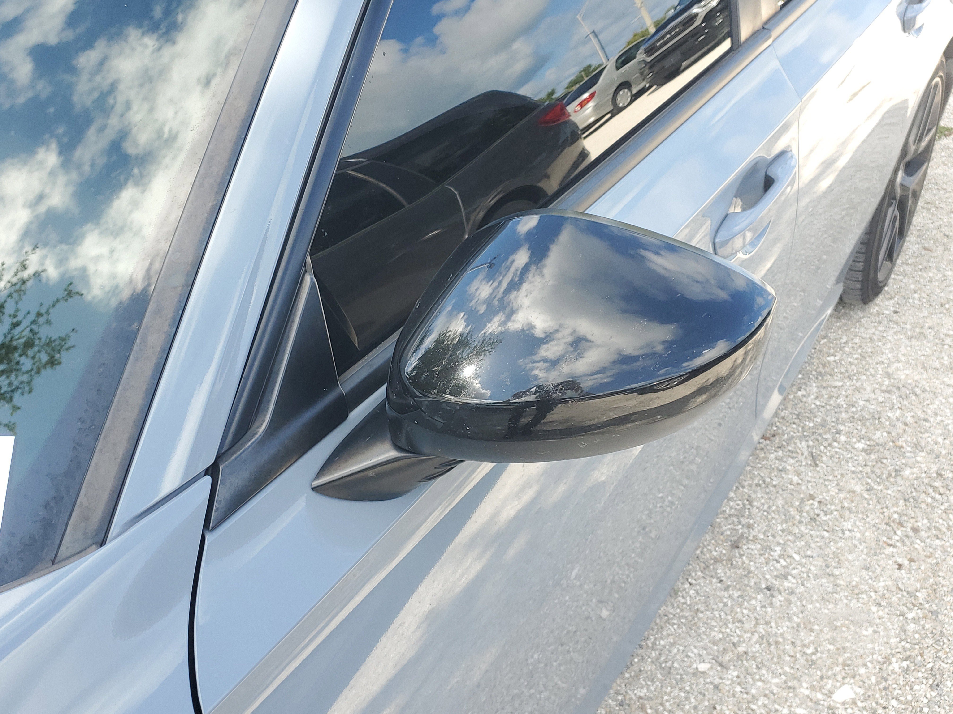 Used 2024  Honda Sport image 2