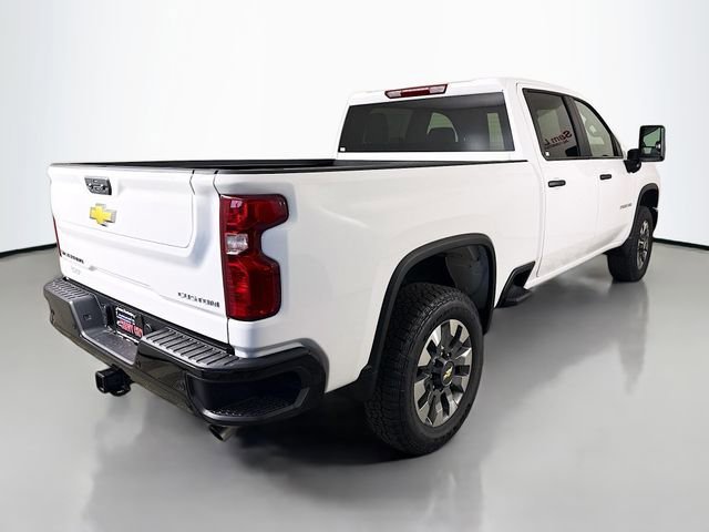 New 2026 Summit White Chevrolet Custom image 9
