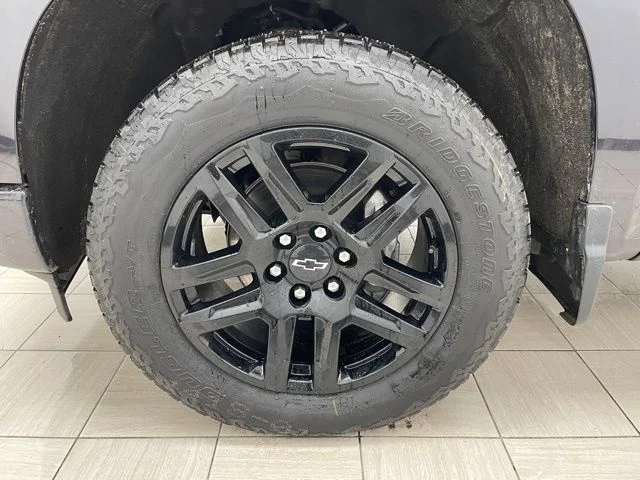 2023 Chevrolet Silverado 1500 RST - Photo 7