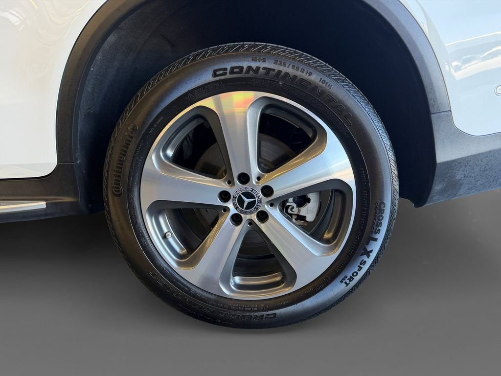 Used 2023 White Mercedes-Benz GLC 300 Coupe image 16