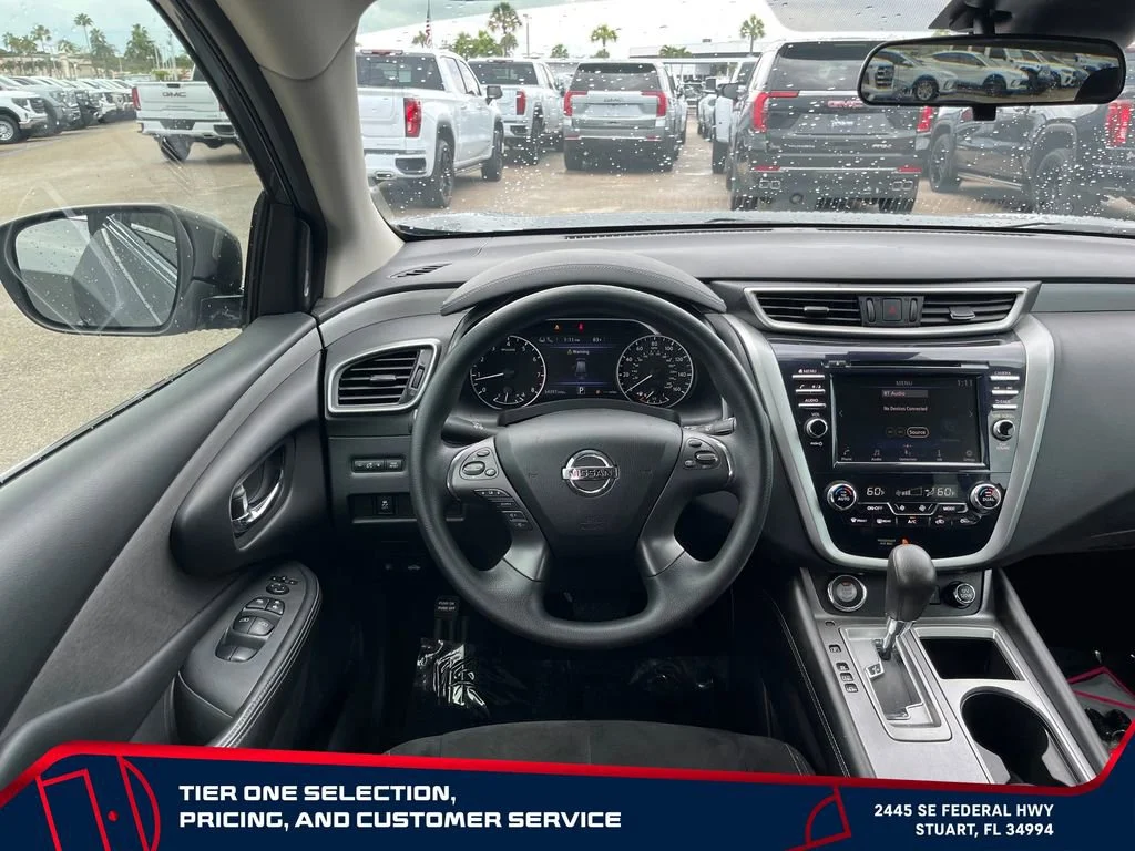 Used 2022 Gray Nissan S FWD image 14