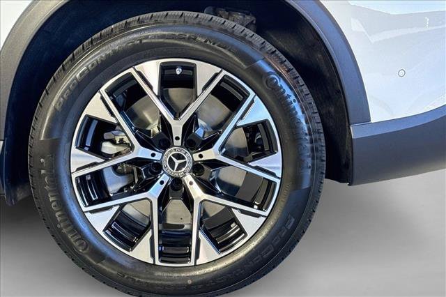 New 2027 Polar White Mercedes-Benz GLC 350e image 59
