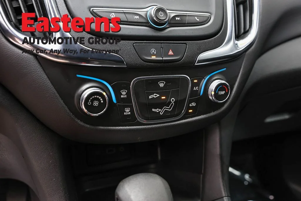 Used 2024 Blue Chevrolet LT image 19
