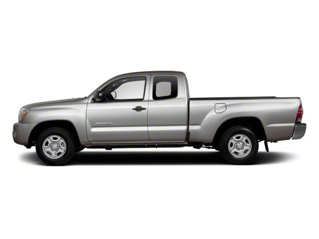 Used 2010 Silver Toyota  image 3