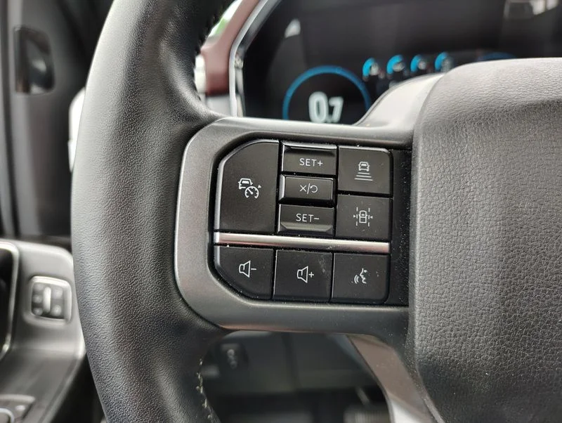 Used 2021 Black Ford Lariat image 12