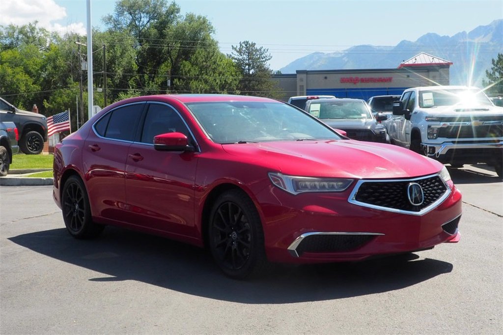 2018 Acura TLX photo 3