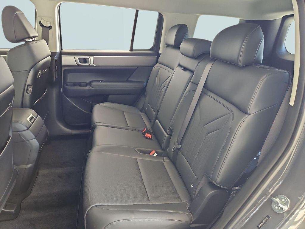 New 2026 Gray Hyundai SEL AWD image 23