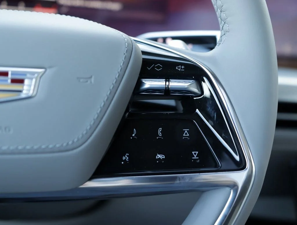 2026 Cadillac Escalade Platinum Sport - Photo 13