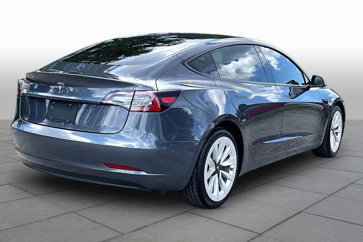 Used 2023 SOLID BLACK Tesla  image 11