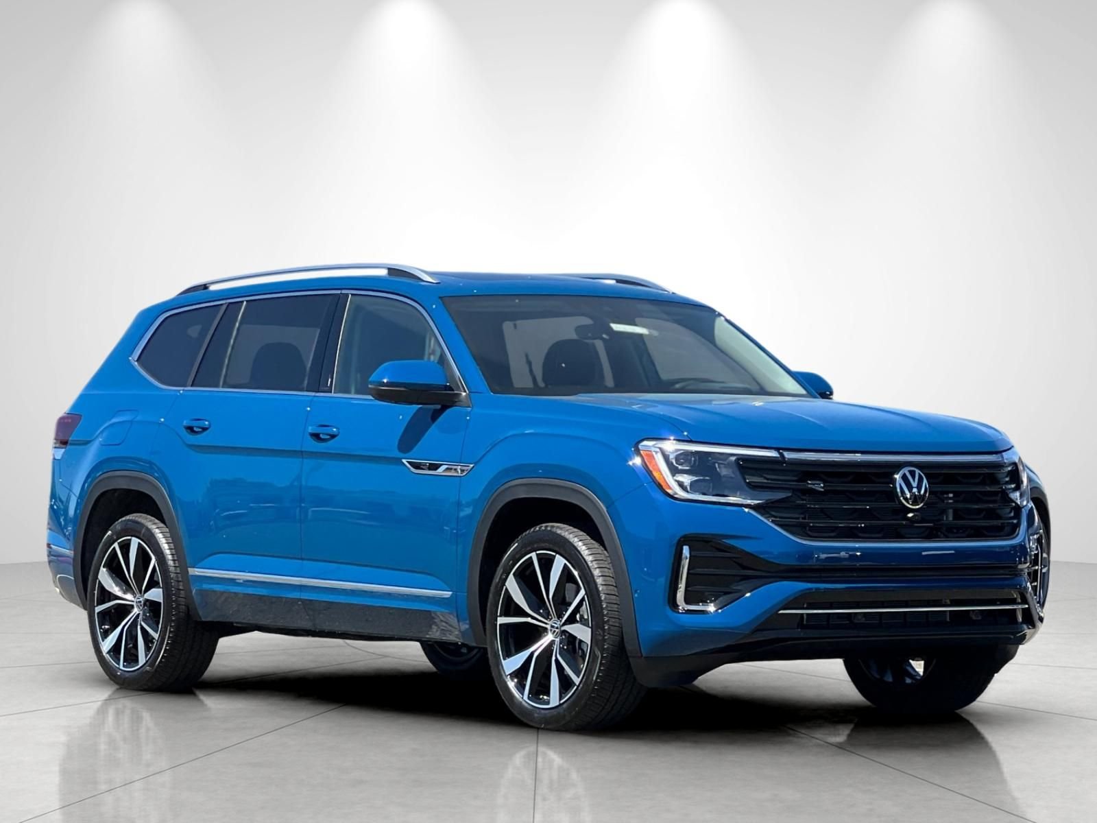 New 2026 Mountain  Lake Blue Metallic Volkswagen SEL Premium R-Line image 7