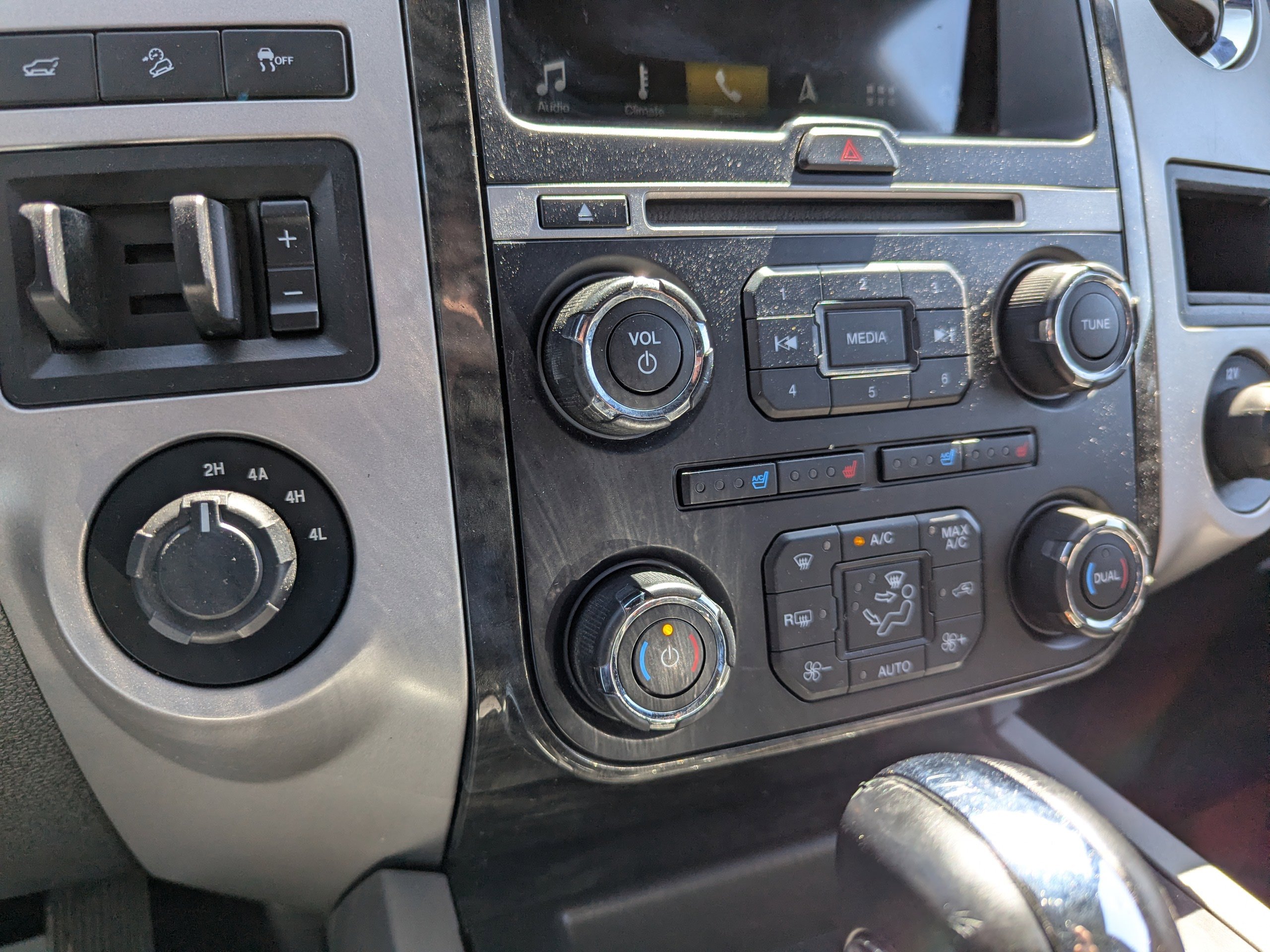 Used 2017 Black Ford Limited image 23