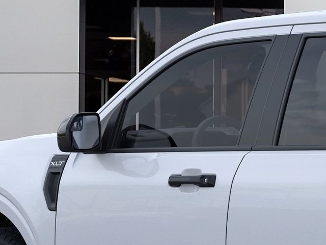 New 2026 Space White Metallic Ford XLT image 21