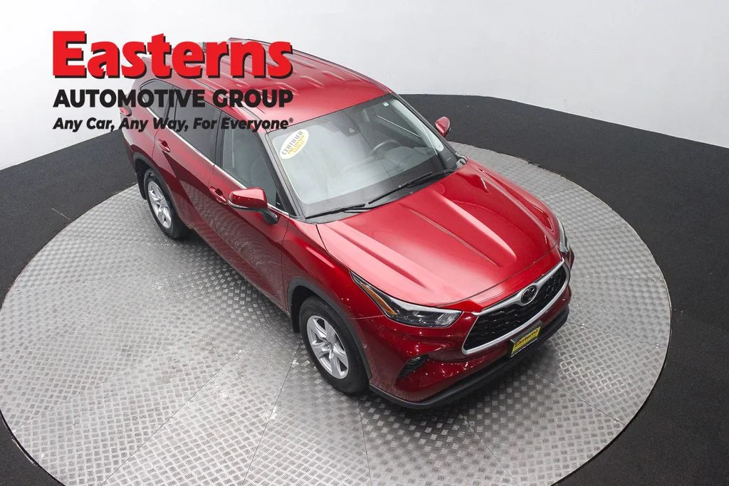 Used 2023 Red Toyota LE image 3
