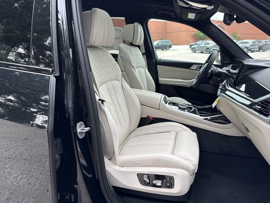 New 2027 Black BMW xDrive40i image 30
