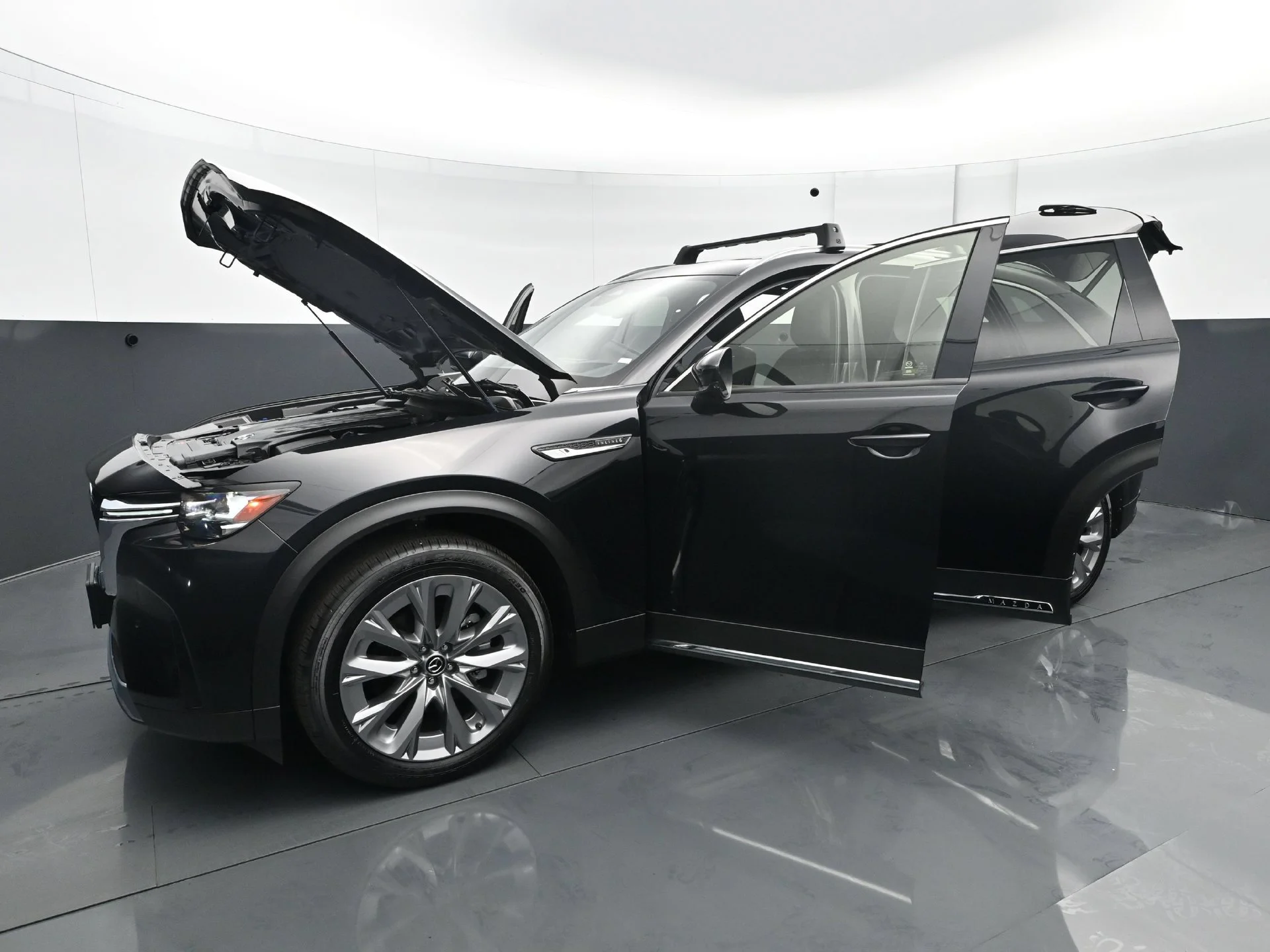 Used 2026 Jet Black Mica Mazda 3.3 Turbo Premium Plus image 33