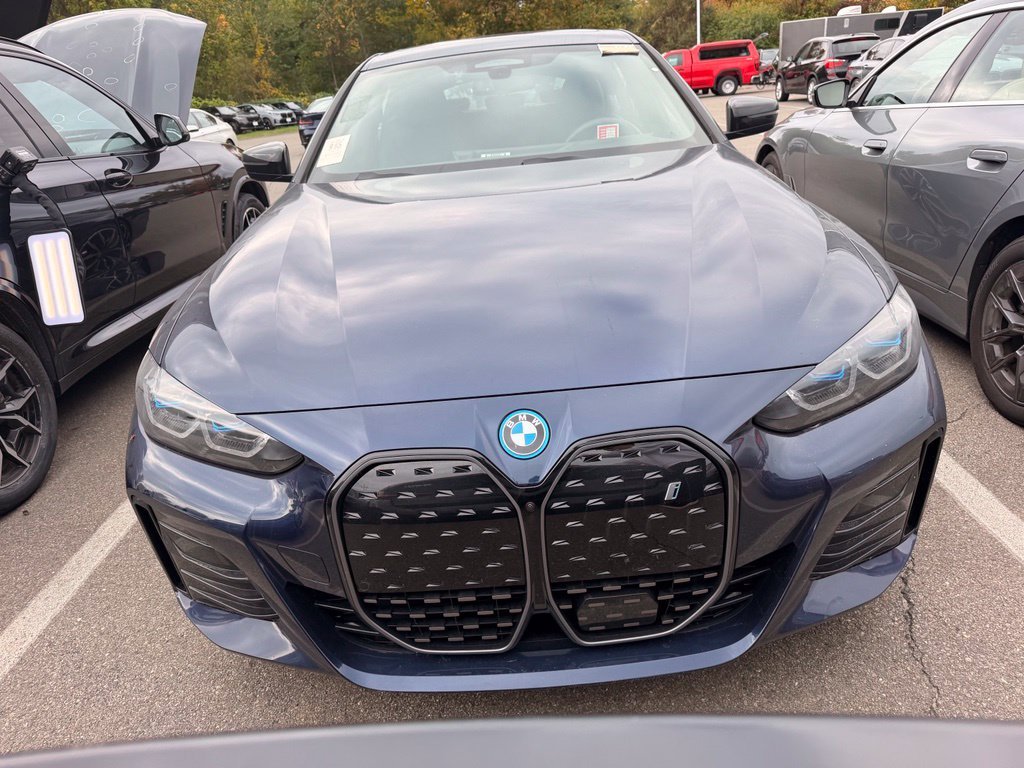 Used 2024 Tanzanite Blue II Metallic BMW eDrive35 image 2