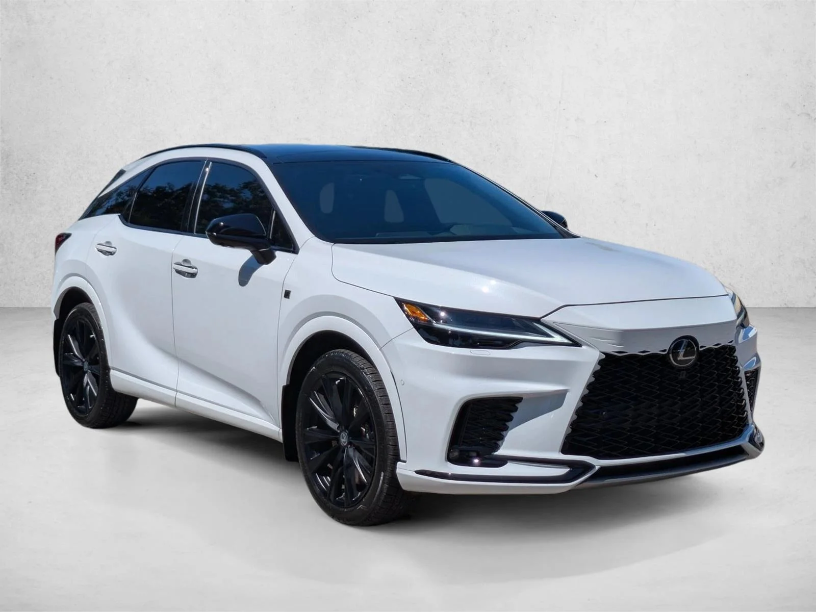 Certified Used 2026 Ultra White Lexus RX 500h F SPORT Performance image 3