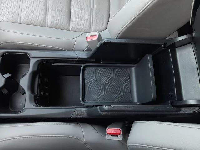 Used 2018  Honda Touring image 29