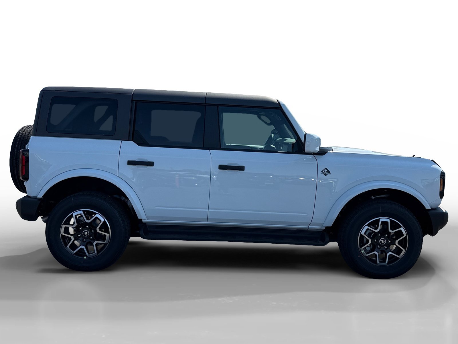 New 2026 Oxford White Ford Outer Banks® image 6