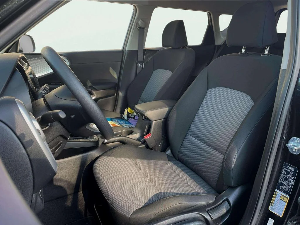Used 2023 Fusion Black Kia LX image 21